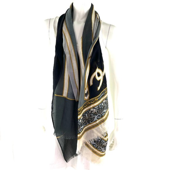 Sold on our website CHANEL Black Gray Cashmere Rectangular CC Logo Fringe Scarf - Picture 2 of 13